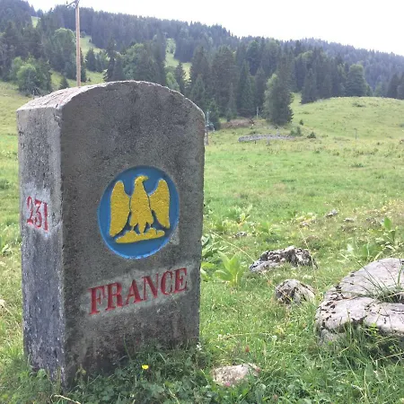 Bed & Breakfast La Martenie Mijoux